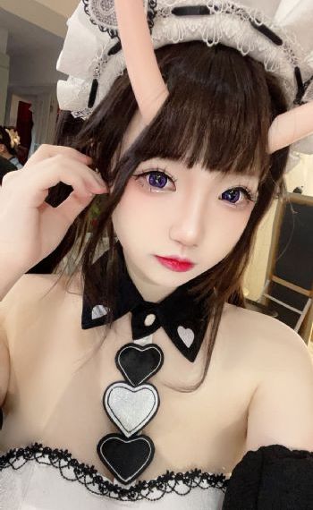 18部爱情电影欧美_十万网红美女美酱