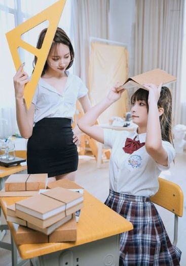 欧美人妖片_HD免费高清观看