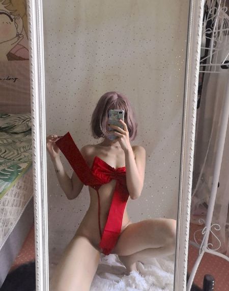 欧美品牌化妆品折扣店_超清电影在线观看